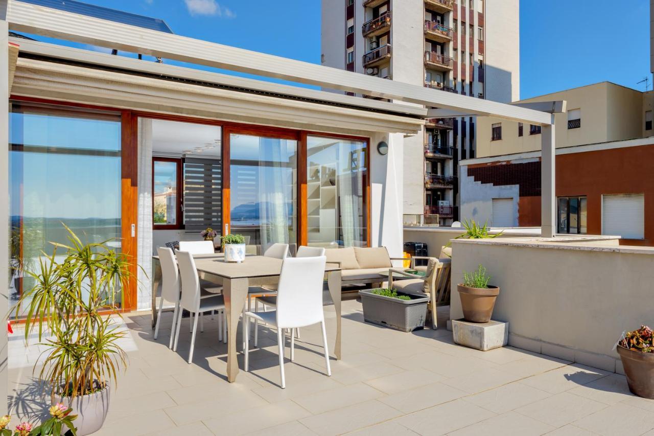 Window On The Sea Apartment Olbia Bagian luar foto