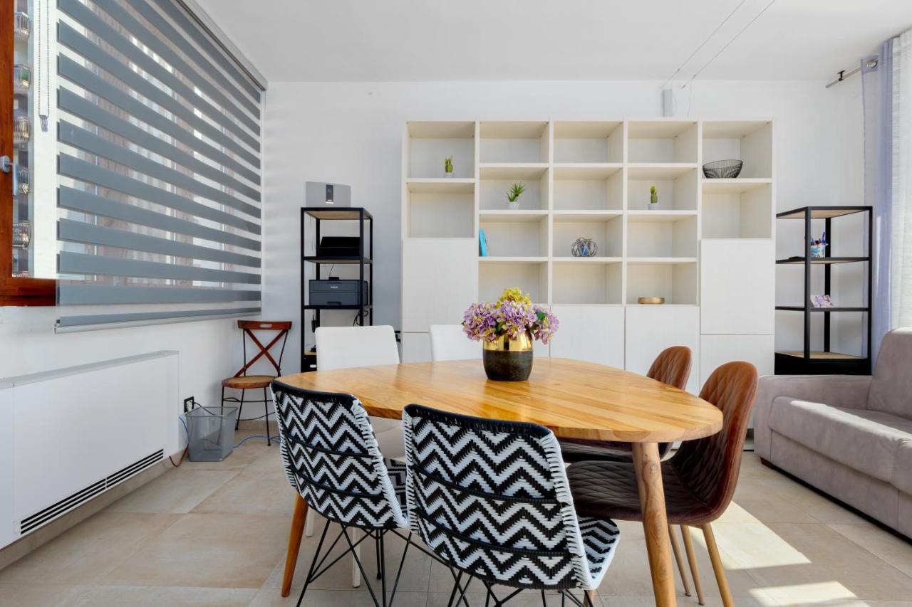 Window On The Sea Apartment Olbia Bagian luar foto