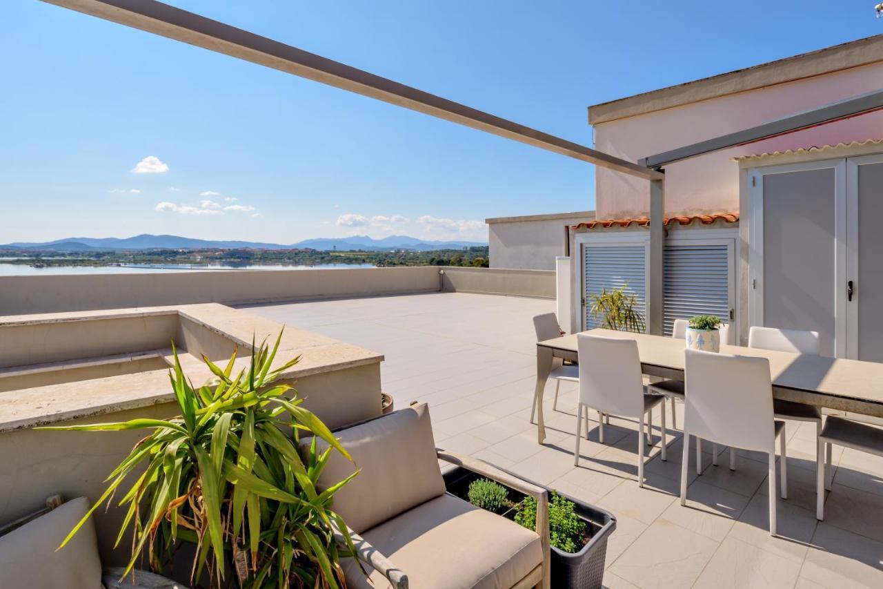 Window On The Sea Apartment Olbia Bagian luar foto