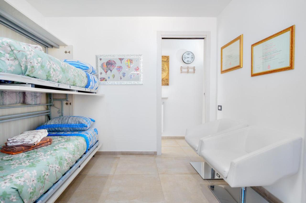 Window On The Sea Apartment Olbia Bagian luar foto
