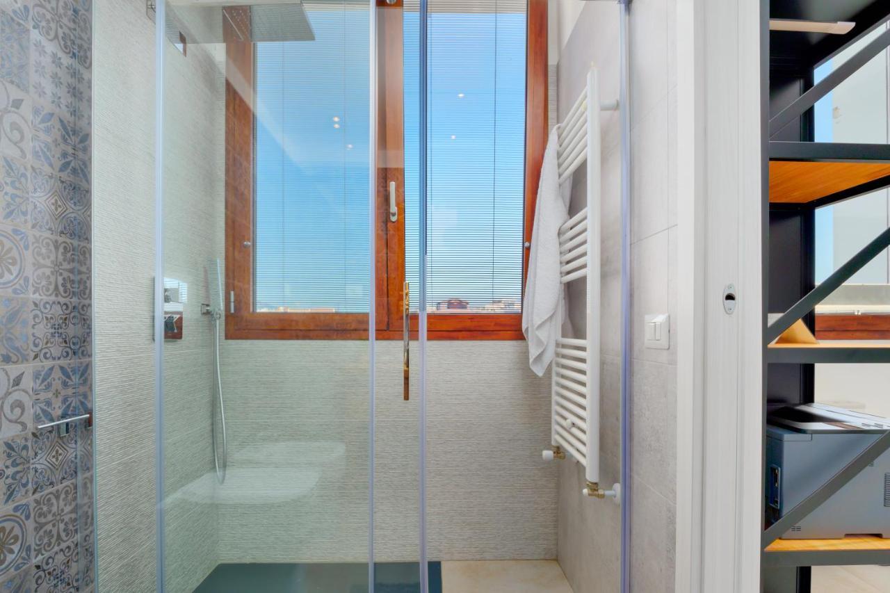 Window On The Sea Apartment Olbia Bagian luar foto